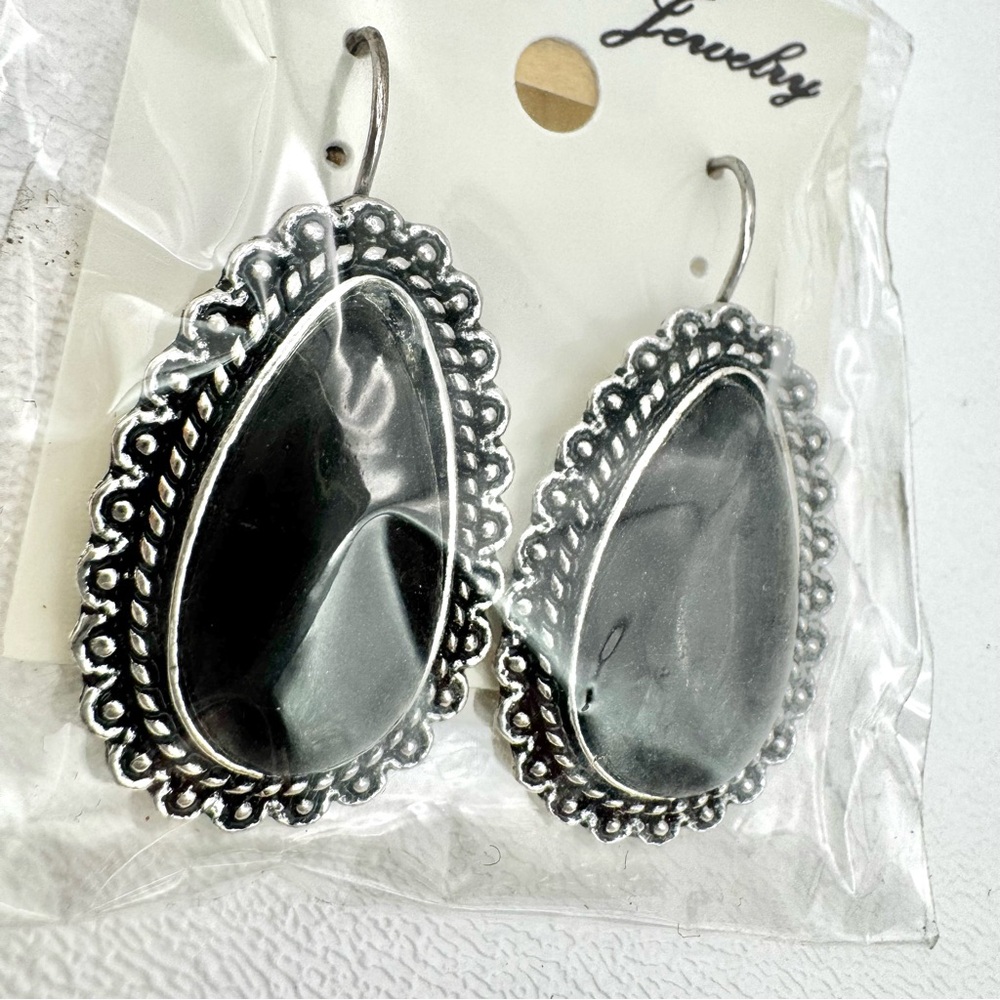 🟢 5/$20 NEW Elegant Black Onyx Silver Simulated Antique Style Drop Earrings Cute